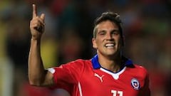 Mark revive con un 'doblete' y levanta a Chile ante EE.UU.