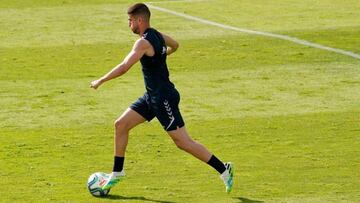 Ojeda: "Jugamos con diez en Vallecas, nos dejaremos la piel"