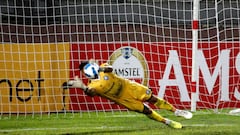 Antofagasta eliminó a Unión Española con el ‘Mono’ Sánchez como héroe