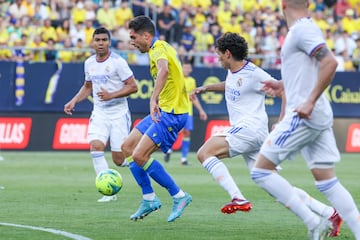 1-1. Rubén Sobrino marca el primer gol.