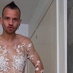 Dabiz Muñoz se pone el vestido de Pedroche, otra vez : "Supera esto mañana"