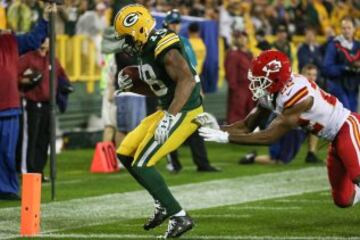 Al comenzar el último cuarto, Rodgers y Cobb conectarían de nuevo para lograr el que sería el tercer touchdown del receptor y el quinto del quarterback. Randall Cobb acabó el partido con 7 recepciones para 91 yardas y, por primera vez en su carrera, tres anotaciones.