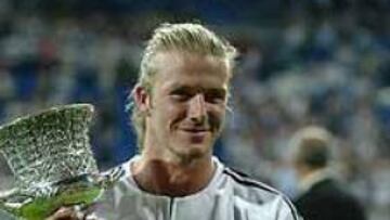 <b>LLEGAR Y BESAR EL SANTO.</b> Beckham ya ha ganado su primer título con el Madrid. Que no se el último.