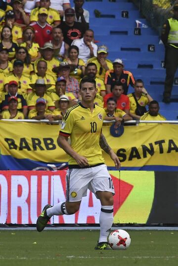 Partido con estadio lleno en Barranquilla.