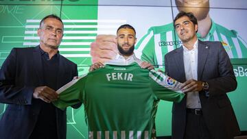 Fekir, en su presentación con el Betis.