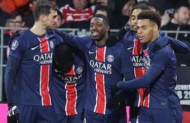 Hat-trick y pichichi Dembélé