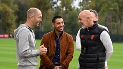 El DT de Estados Unidos se dio cita en el entrenamiento del Milan para charlar con Stefano Pioli.