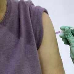 Reino Unido infectará de COVID-19 a personas sanas para un estudio