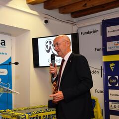 Chirino se marcha del Cádiz