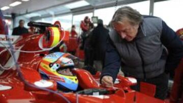 Montezemolo conversa con Alonso.