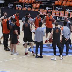 El Valencia, a por su cuarta Eurocup ante el Alba de Aíto
