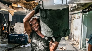 Alejandro Osses ganó un premio a mejor libro de fotografía gastronómica en el mundo por su libro "De cero a cuatro mil ochocientos".
