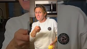 Vídeo: Sandra Paños le enseña a los americanistas a hacer una torta española