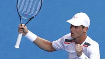 Berdych ganó a Almagro, pero el checo fue despedido con abucheos y una gran pitada por negarse a dar la mano al español al final del partido.