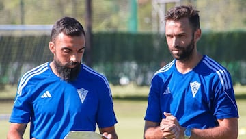 Fran Beltrán con su ayudante, Carlos Puma de Lerma.