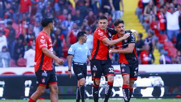 Matias Coccaro celebrates his goal 1-1 during the 14th round match between Atlas and FC Juarez as part of the Liga BBVA MX, Torneo Clausura 2025 at Jalisco Stadium, on April 05, 2025 in Guadalajara, Jalisco, Mexico.