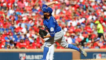 Marco Estrada iguala a Romo con 3 triunfos en Postemporada