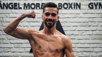 Brandon Moreno en un pesaje en el gimnasio de su hermano Ángel.