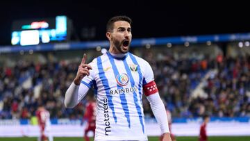 LEGANES, SPAIN - DECEMBER 19: Juan Mu?oz of CD Leganes celebrates after scoring his team's first goal during the LaLiga SmartBank match between CD Leganes and Real Zaragoza at Estadio Municipal de Butarque on December 19, 2022 in Leganes, Spain. (Photo by Angel Martinez/Getty Images)