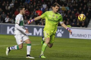 Iker Casillas juega su partido número 500.