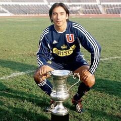 El ex goleador azul que explotó en redes: “Si yo estuve y no gané, ni hablaría”