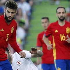 Piqué volvió a ser pitado con la Selección en el Coliseum