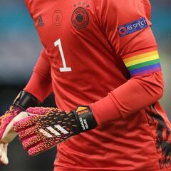 Why are World Cup captains not wearing rainbow armbands? Immediate and harsh reaction