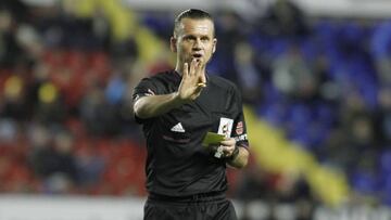 Muñiz Fernández, en uno de sus últimos partidos como árbitro en Primera División, un Levante-Betis en marzo de 2014.