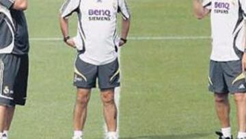 <b>RONIE MEJORA. </b>Ronaldo junto a Capello y Massimo Neri.