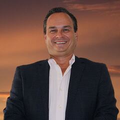 Guido Steden renuncia a la FMT y acusa de 'criminal' a Carlos González López