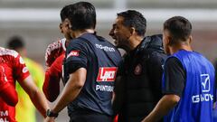 Un DT deja el cargo en Primera División: llevaba 8 fechas sin victorias
