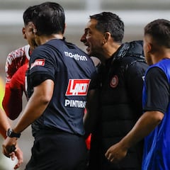 Un DT deja el cargo en Primera División: llevaba 8 fechas sin victorias