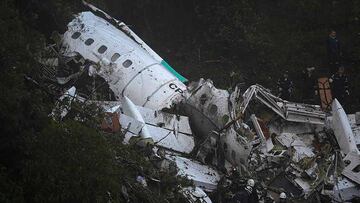 Vuelo CP 2933: una tragedia cargada de historias