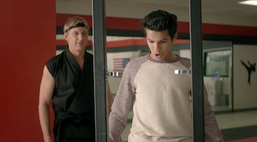 Cobra Kai: “Esqueleto” por YouTube Red