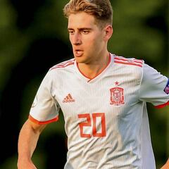 La Real ficha a Robert Navarro hasta 2022