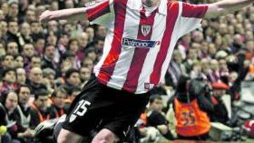 <b>EL PRODUCTO MÁS SÓLIDO DE LA CANTERA</b> Desde su estreno a las órdenes de Ernesto Valverde, no ha habido otro futbolista salido de la cantera de Lezama que haya ofrecido un rendimiento tan notable, por calidad y regularidad. Ahora, Iraola desea rubricar un contrato acorde con su trayectoria, que además sería el último antes de atravesar la barrera de a treintena.