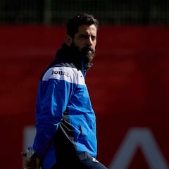 Quique busca club y el Espanyol, otro entrenador