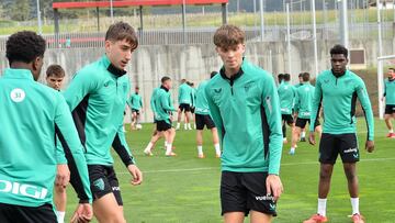 Sancet y Djaló, únicas bajas en la matinal de Lezama