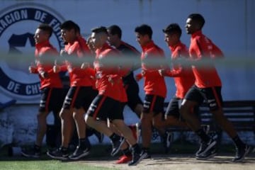 La Roja inició su preparación para la China Cup