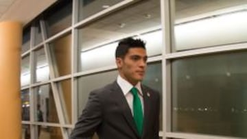 El futuro de Raúl Jiménez sigue en el aire.