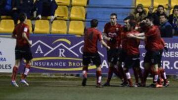 Carnicer celebra un gol.