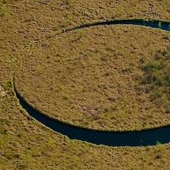 La extraña isla flotante que es un círculo perfecto y gira siempre en el mismo lugar