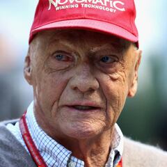 Niki Lauda ingresado en cuidados intensivos en Viena