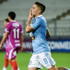 Hohberg rescata a Cristal