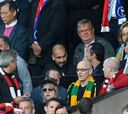 Guardiola, en Old Trafford para ver el United - Schalke