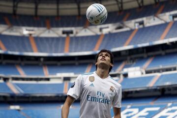 Jesús Vallejo presenta a su novia, María Delgado, en Instagram