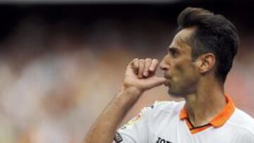 Un regalo de Sa¨²l a Jon¨¢s condena al Rayo en Valencia