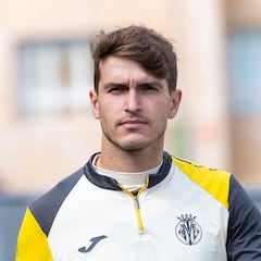 El Alavés gana el pulso por Denis