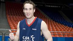 Marcelinho Huertas posa para AS en una entrevista durante su primera etapa como jugador del Baskonia.