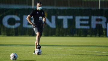 Diego Martínez durante un entrenamiento.